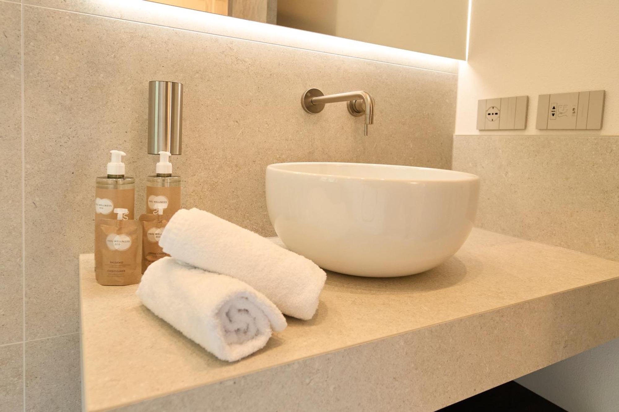 Hotel Villa Cuserina Cannobio Ngoại thất bức ảnh