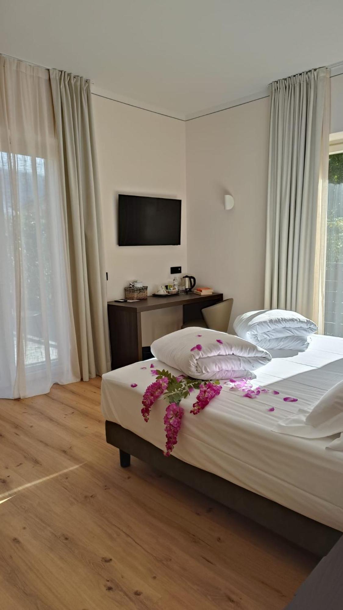 Hotel Villa Cuserina Cannobio Ngoại thất bức ảnh